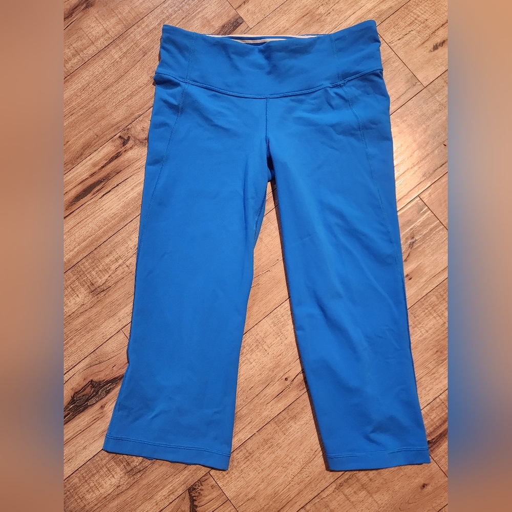 Lululemon cropped leggins - Picture 3 of 5